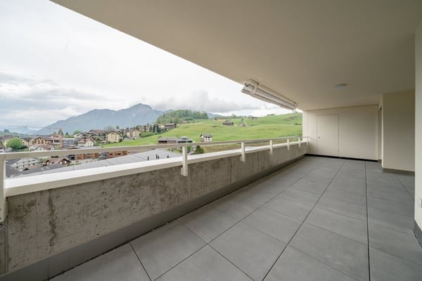 TRAUMHAFTE WOHNUNG IN MORSCHACH ZU VERMIETEN 3