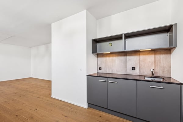 ATTRAKTIVES GEWERBEOBJEKT IN ZENTRALER LAGE 2