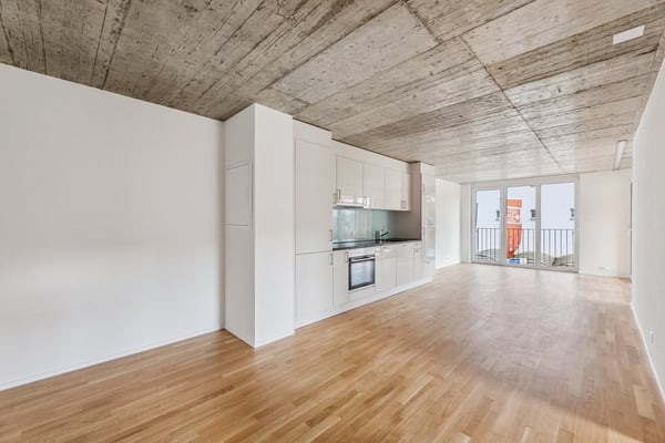 GROSSZÜGIG UND LICHTDURCHFLUTET 6