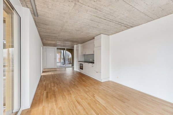 GROSSZÜGIG UND LICHTDURCHFLUTET 3