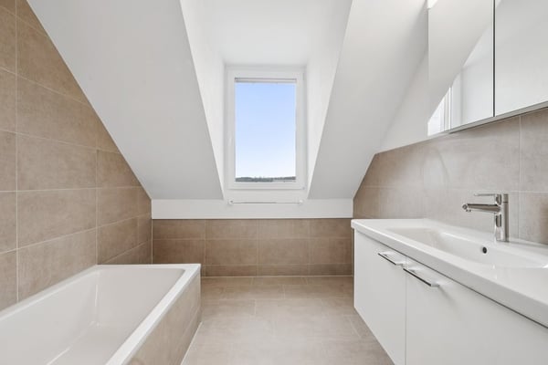 MAISONETTE WOHNUNG ZU VERMIETEN 8