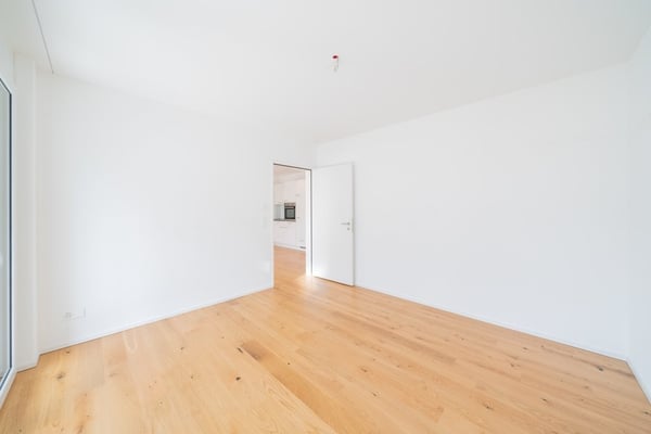 GEMÜTLICHE WOHNUNG IN REINACH ZU VERMIETEN 6