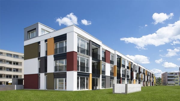 GROSSZÜGIGE WOHNUNG IN STAUFEN ZU VERMIETEN 1