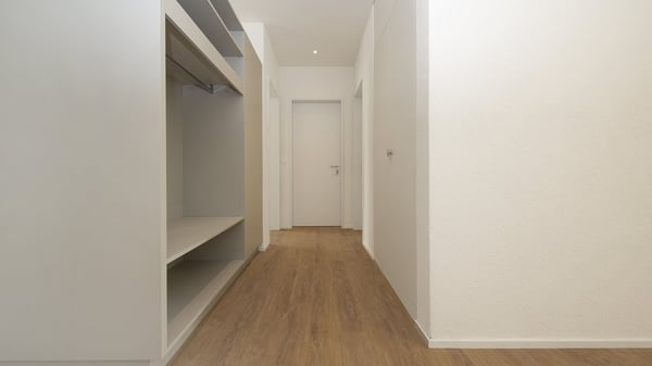 GROSSZÜGIGE WOHNUNG IN STAUFEN ZU VERMIETEN 9