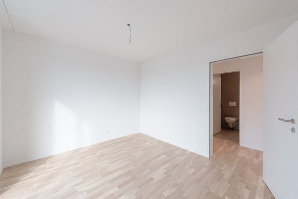 MODERNE WOHNUNG AN RUHIGER LAGE 6