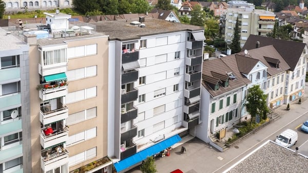 WOHNUNG IN OLTEN AN ZENTRALER LAGE ZU VERMIETEN 1