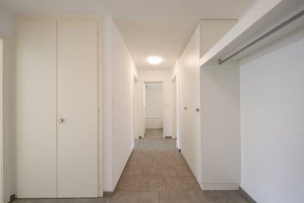 WOHNUNG IN OLTEN AN ZENTRALER LAGE ZU VERMIETEN 10