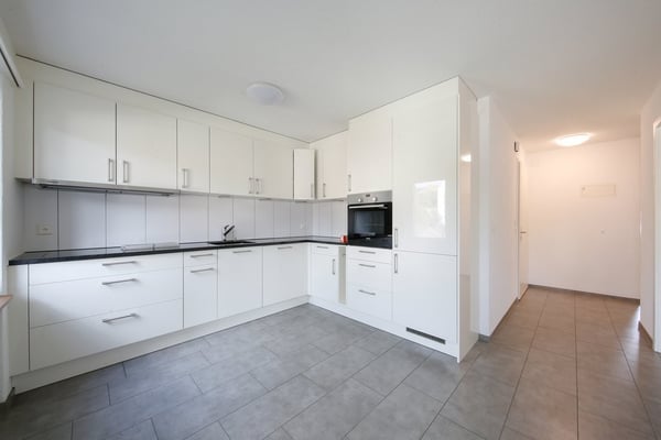 WOHNUNG IN OLTEN AN ZENTRALER LAGE ZU VERMIETEN 3