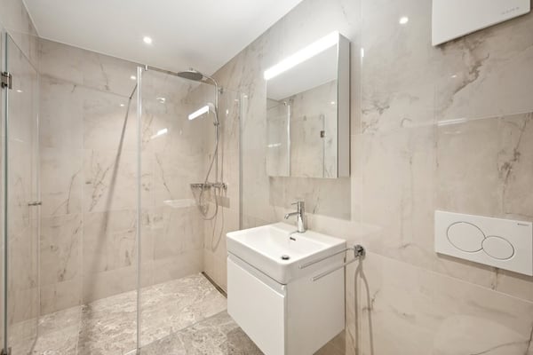 NEUBAU-WOHNUNG ZUM WOHLFÜHLEN - STILVOLL, RUHIG, ZENTRAL! 10