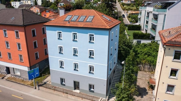 TOLLE DACHWOHNUNG SUCHT NACHMIETER- 1- MIETZINS GESCHENKT 10