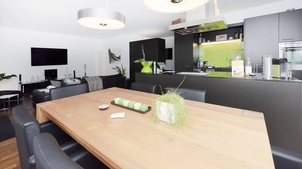 MODERNE WOHNUNG MIT GROSSEM BALKON 7