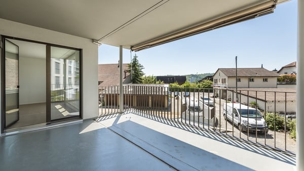 MODERN MIT GROSSZÜGIGEM AUSSENBEREICH 5