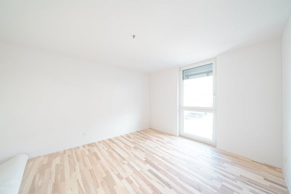 MODERNE ATTIKAWOHNUNG ZU VERMIETEN 7