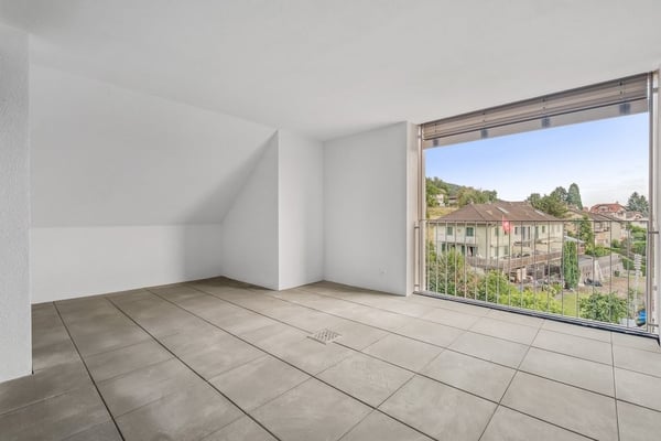MODERNE MAISONETTEWOHNUNG IN MENZIKEN ZU VERMIETEN 9