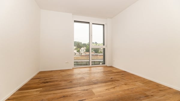 MODERN UND GROSSZÜGIG -ZENTRAL GELEGEN 7
