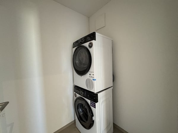 ERSTVERMIETUNG - BALD IHR NEUES ZUHAUSE ? 1x MIETZINS GESCHENKT 12