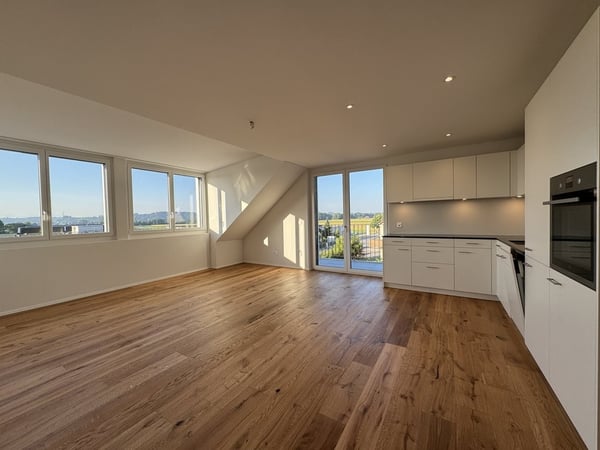 ERSTVERMIETUNG - BALD IHR NEUES ZUHAUSE ? 1x MIETZINS GESCHENKT 3