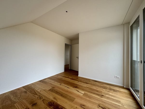ERSTVERMIETUNG - BALD IHR NEUES ZUHAUSE ? 1x MIETZINS GESCHENKT 8