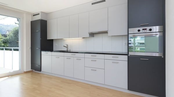 MODERN WOHNEN MIT GROSSEM UND SONNENVERWÖHNTEM BALKON 3