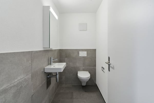 HELLE WOHNUNG IN PIETERLEN ZU VERMIETEN 11