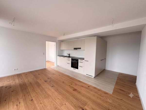 FRISCH SANIERT: MODERNE WOHNUNG MIT BALKON UND TOP-AUSSTATTUNG 3