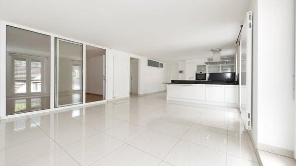 GEMÜTLICHE 4.5 ZIMMERWOHNUNG IN GRABS 5