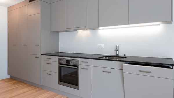 GEMÜTLICHE 2.5 ZIMMER-WOHNUNG IN GRABS 2