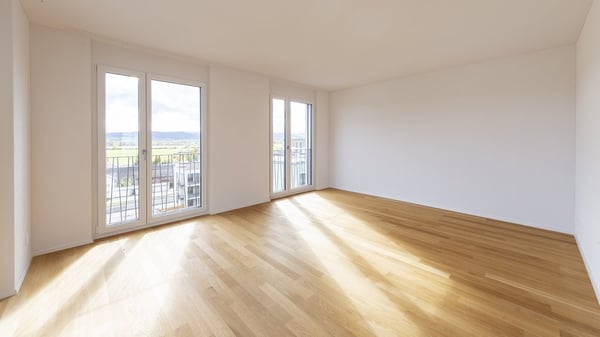 ZENTRAL UND IM EIGENTUMSSTANDARD 7