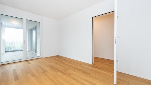 ZENTRAL UND IM EIGENTUMSSTANDARD 10
