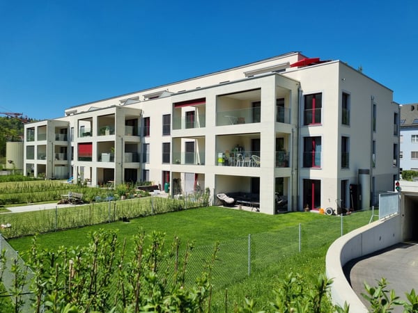 4,5 Zimmerwohnung gleich am Bahnhof Sennhof-Winterthur 1