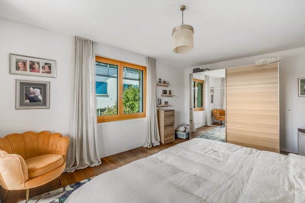 Ruhig gelegenes Doppeleinfamilienhaus mit Ausbaupotenzial bis auf 5 Zimmer! 7