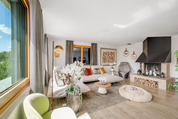 Ruhig gelegenes 4.5 Zimmer Doppeleinfamilienhaus mit Ausbaupotenzial! 4