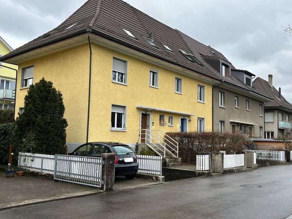 Charmantes Reihenhaus mit Garage an ruhiger und doch zentraler Lage 1