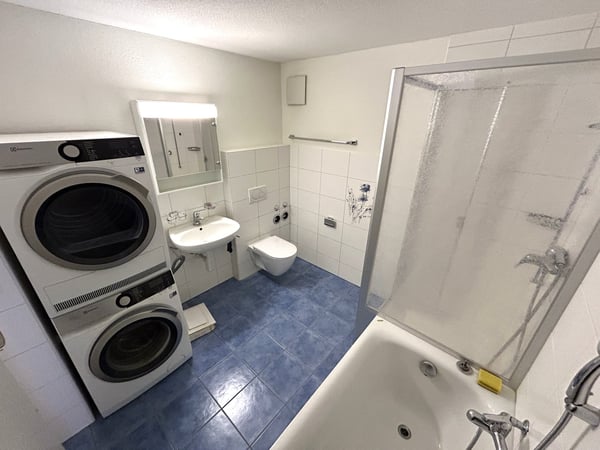 Charmante 1.5-Zimmer-Maisonette-Wohnung inkl. Mitbenutzung Pool an zentraler Lage 15