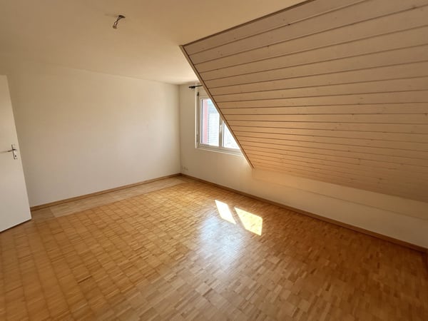 Charmante 1.5-Zimmer-Maisonette-Wohnung inkl. Mitbenutzung Pool an zentraler Lage 14