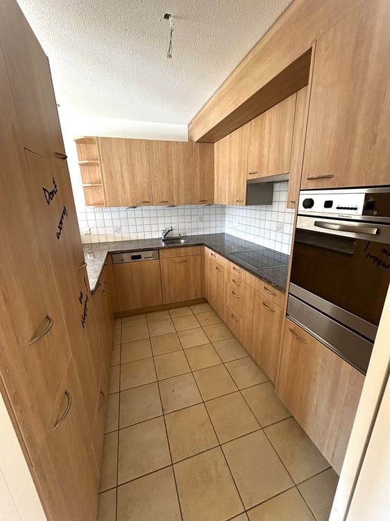 Charmante 1.5-Zimmer-Maisonette-Wohnung inkl. Mitbenutzung Pool an zentraler Lage 10