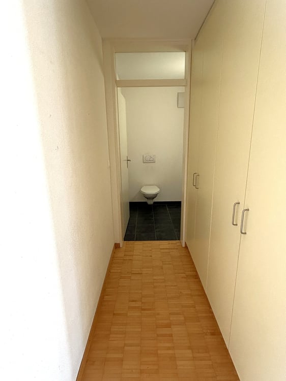 Charmante 1.5-Zimmer-Maisonette-Wohnung inkl. Mitbenutzung Pool an zentraler Lage 11