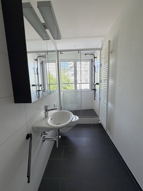 Helle 4.5-Zimmer-Wohnung mit Balkon, Lift und schöner Aussicht in Olten 5
