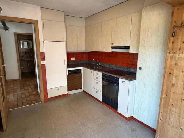 DEFH, IDEAL FÜR HANDWERKER, WARTET AUF NEUE BESITZER 6
