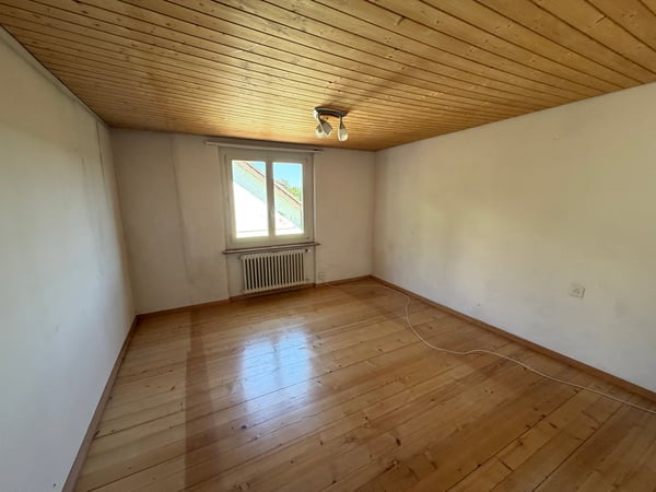 DEFH, IDEAL FÜR HANDWERKER, WARTET AUF NEUE BESITZER 16