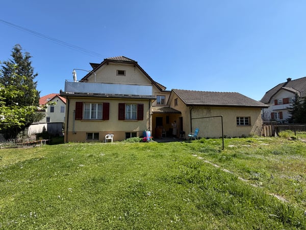 WOHN- UND GESCHÄFTSHAUS AN ZENTRALER LAGE 5