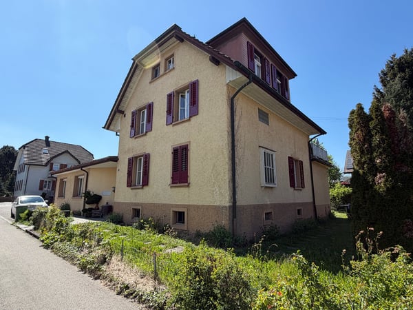 WOHN- UND GESCHÄFTSHAUS AN ZENTRALER LAGE 3