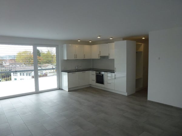 Mehrfamilienhaus mit 18 Wohnungen  5,15% Rendite, Mietgarantie für Investoren 2