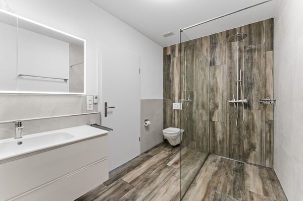 Weitblick von der grosszügigen Terrasse geniessen! 13