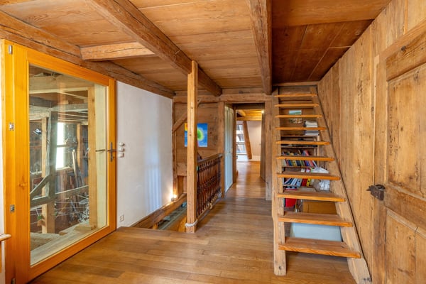 2.5-Zimmer Riegelhaus mit Ausbaupotenzial 11