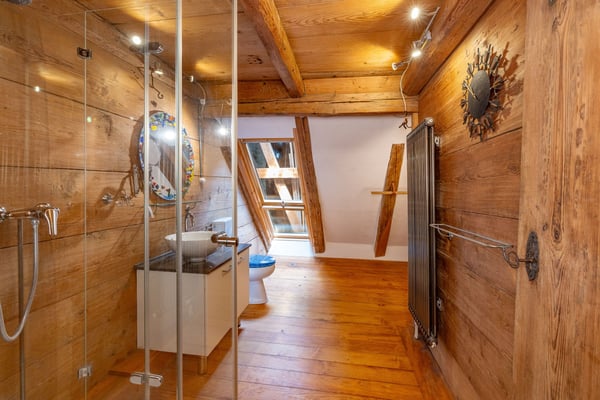 2.5-Zimmer Riegelhaus mit Ausbaupotenzial 6