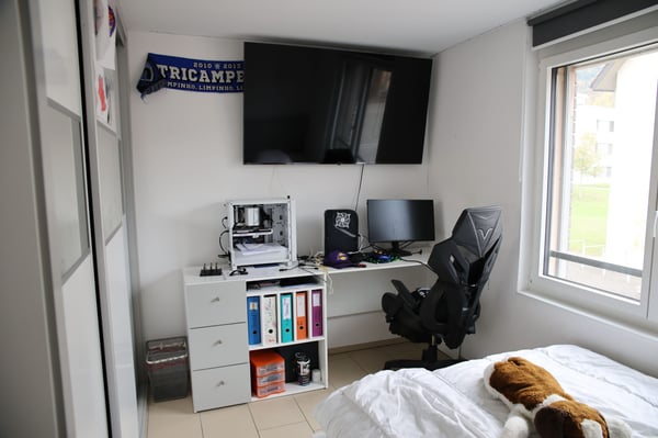 Attraktive 1.5-Zimmer-Wohnung in zentraler Lage von Birr 11