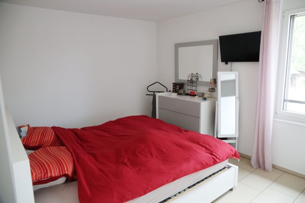 Attraktive 1.5-Zimmer-Wohnung in zentraler Lage von Birr 9