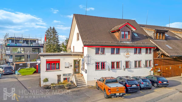 GROSSZÜGIGE LIEGENSCHAFT MIT EINLIEGERWOHNUNG - ANGEBOTE WILLKOMMEN 2