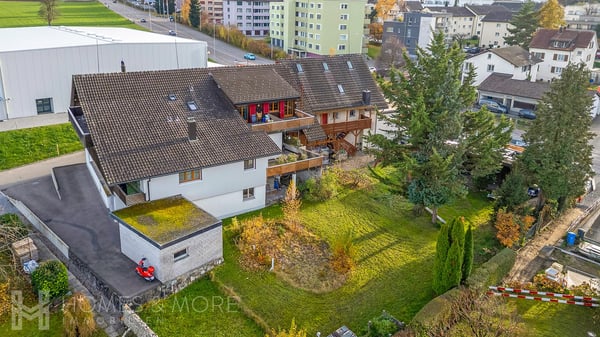 GROSSZÜGIGE LIEGENSCHAFT MIT EINLIEGERWOHNUNG - ANGEBOTE WILLKOMMEN 1